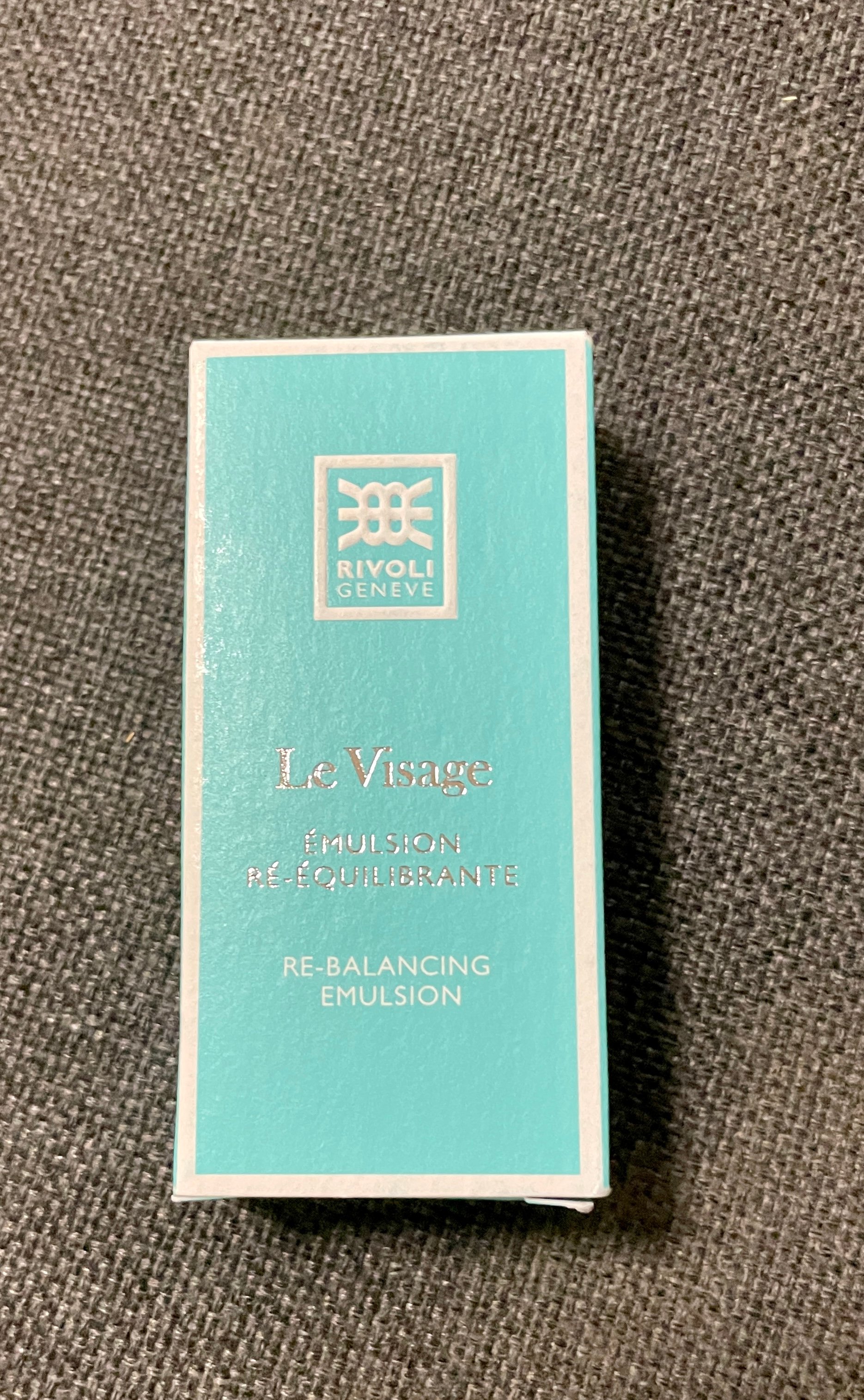 Le Visage Emulsion Rebalancing Luxury Sample