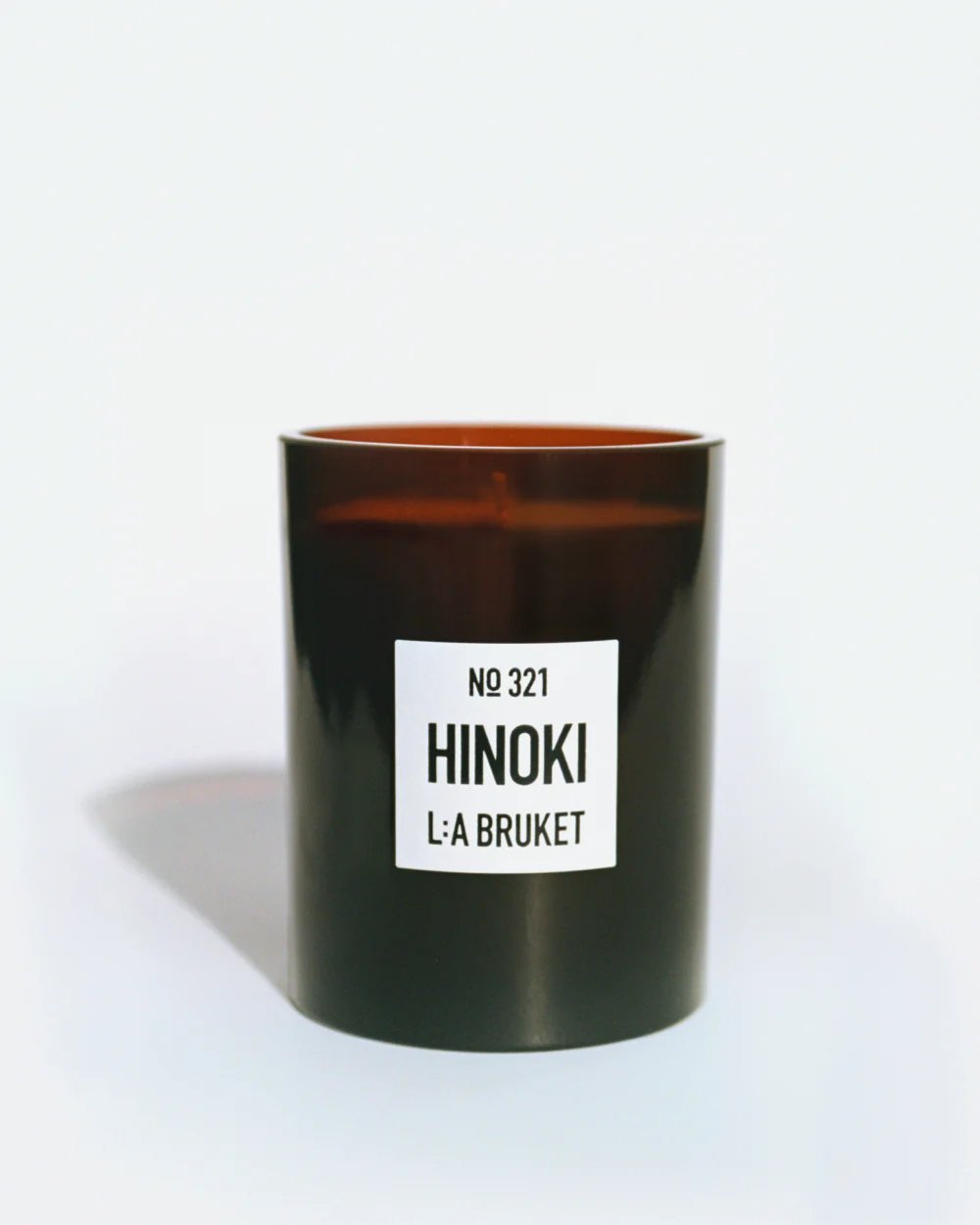 L:A BRUKET No. 321 Scented Candle Hinoki 260g Duftkerze