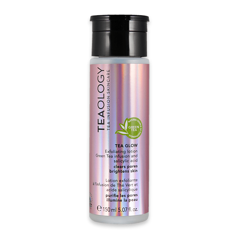 Flasche TEAOLOGY Tea Glow Peeling-Lotion mit Grüntee-Infusion und Salicylsäure, 150 ml.