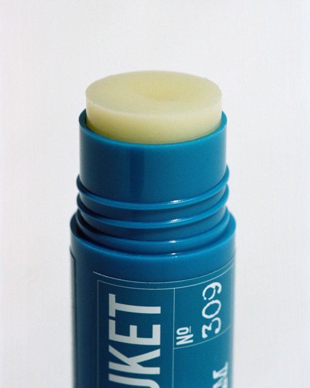 L:A BRUKET Wellbeing Lip Balm Duo lip balm duo