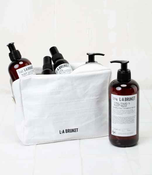 L:A BRUKET No. 176 Toilet Bag white