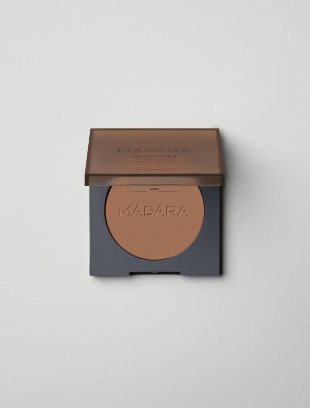 MADARA Organic… MADARA Organic Skincare MIDSUMMER Soft Silk Mineral Bronzer, #1 HEAT