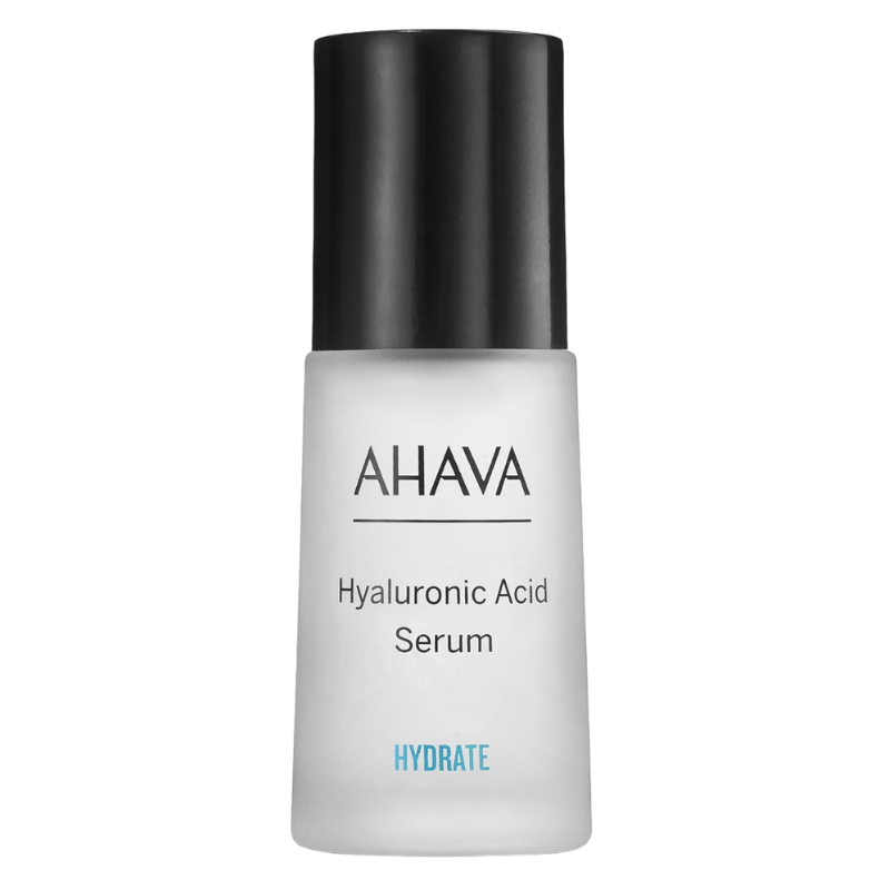AHAVA Hyaluronic Acid Serum in weißer Flasche mit schwarzem Deckel, Text 'HYDRATE' unten.