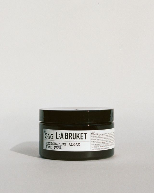 L:A BRUKET No. 246 Restorative Algae Hand Scrub
