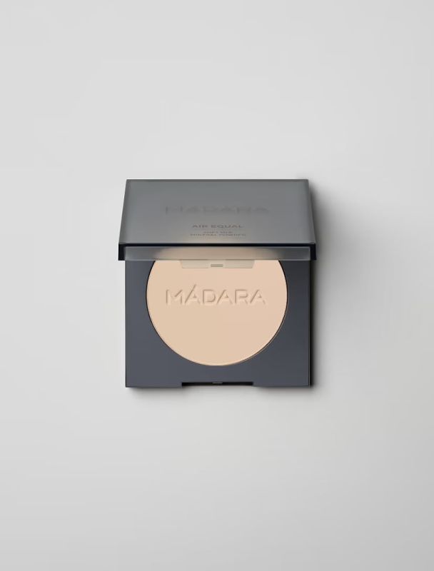 MADARA Organic… MADARA Organic Skincare AIR EQUAL Soft Silk Mineral Powder, #1 FAIR