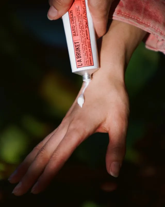L:A BRUKET No. 341 Hand Cream RHUBARB/GERANIUM 70ML CosmosNat