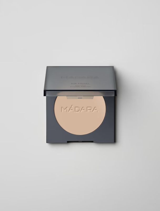 MADARA Organic… MADARA Organic Skincare AIR EQUAL Soft Silk Mineral Powder, #2 BEIGE