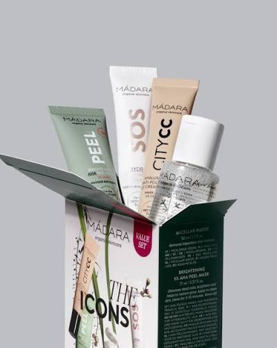 MADARA Organic… MADARA Organic Skincare The Icons Set  - MEDIUM