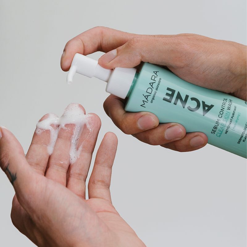 MADARA Organic… MADARA Organic Skincare ACNE Sebum Control Clear Skin Wash