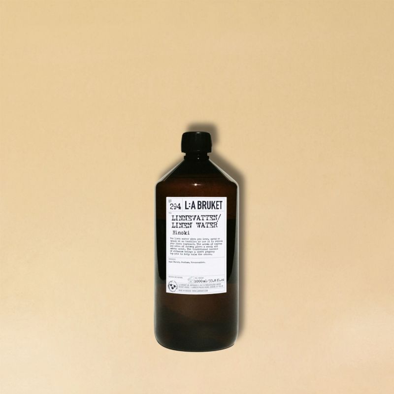 L:A BRUKET No. 294 Linen Water Hinoki