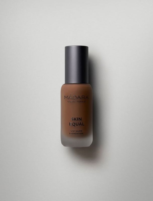 MADARA Organic… MADARA Organic Skincare SKIN EQUAL Foundation, #100 MOCHA